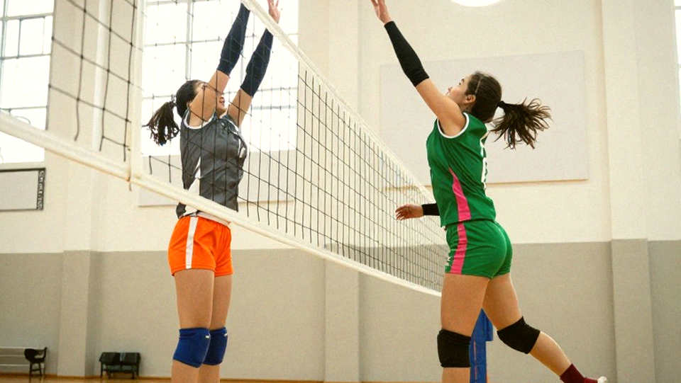 Quả bóng vào mặt Hoài An: Khi một libero 14 tuổi đối đầu ngoại binh ở giải vô địch quốc gia
